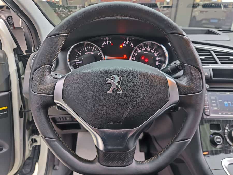 Peugeot 3008 2014 #8 Peugeot 3008 2014 car image #8