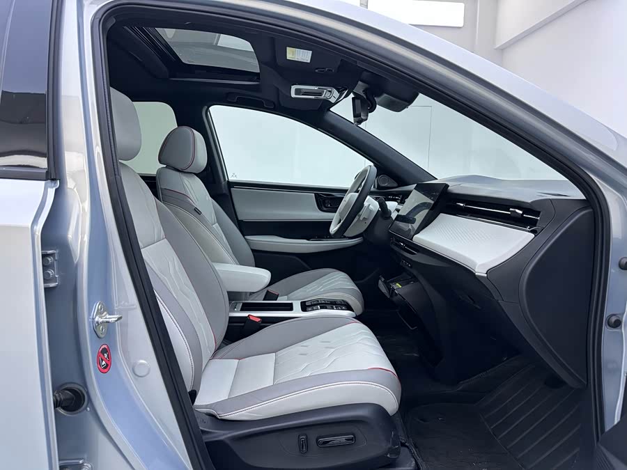 Honda e:NS2 2024 #8 Honda e:NS2 2024 car image #8