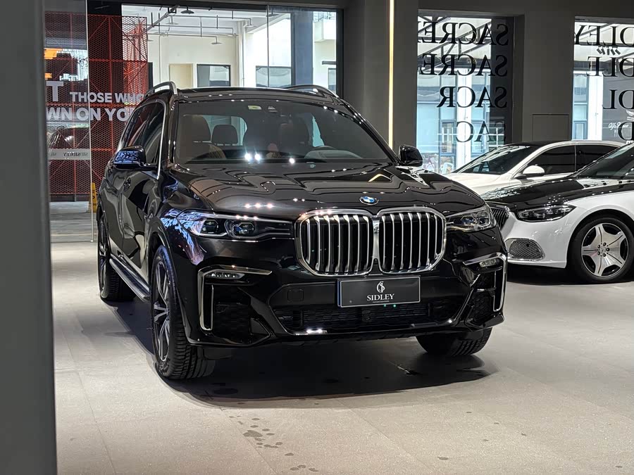 BMW X7 2020 immagine di auto #8