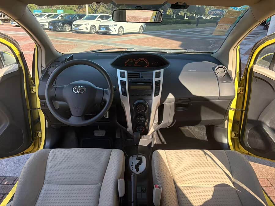 Toyota Yaris 2011 #8 Toyota Yaris 2011 imagen de coche #8