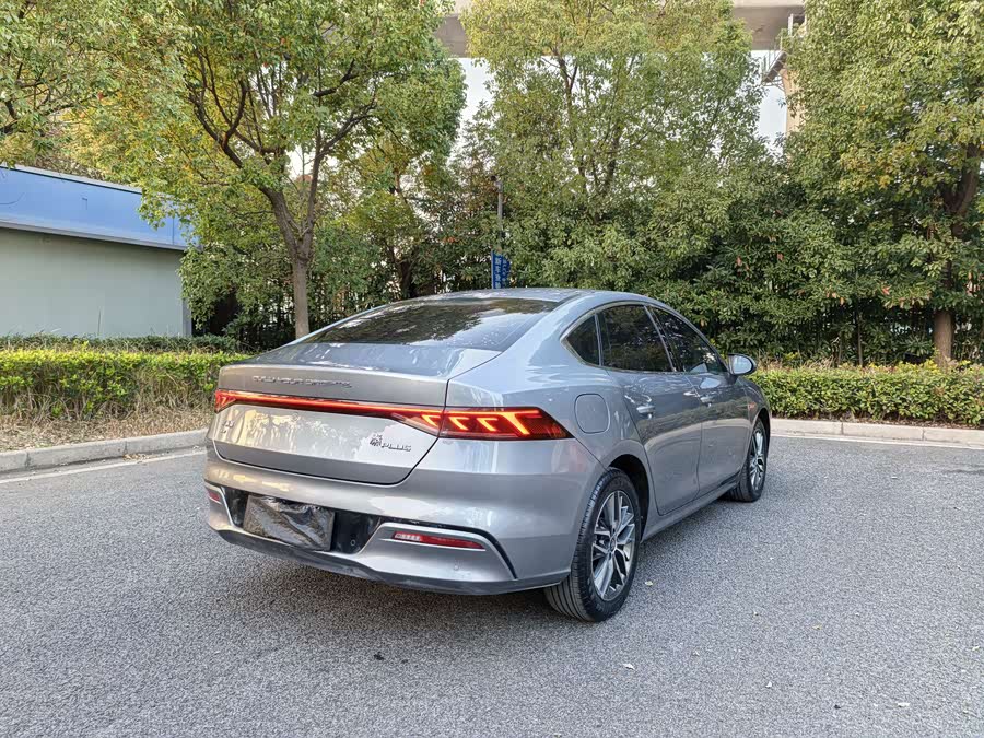 BYD Qin Plus 2023 صورة سيارة #8