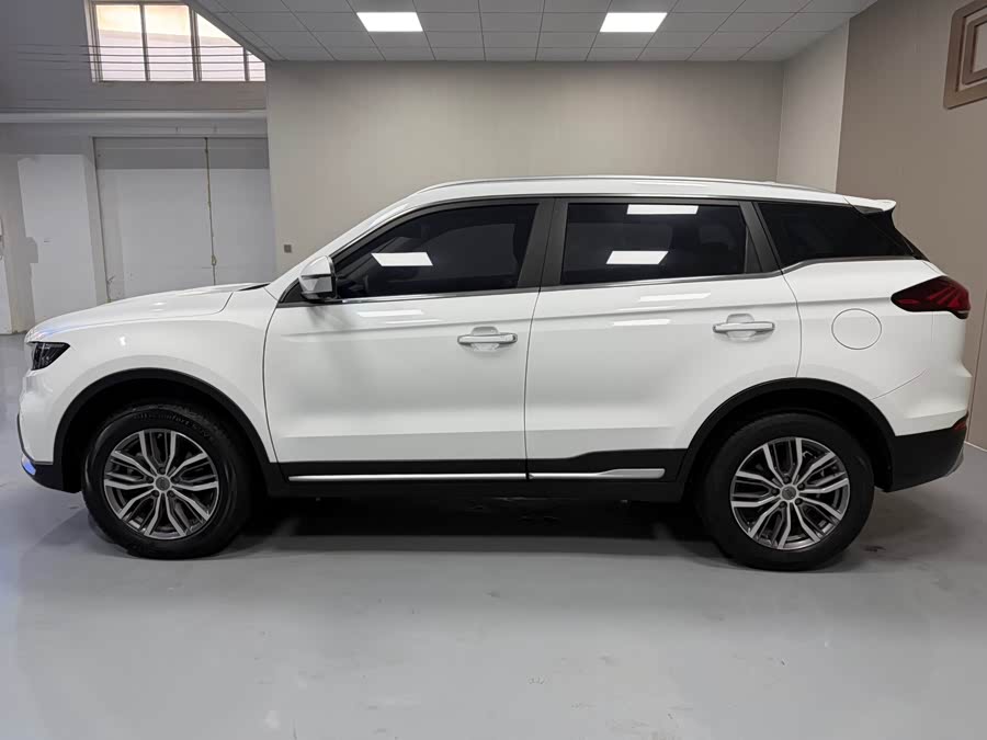 GEELY Boyue 2020 car image #8