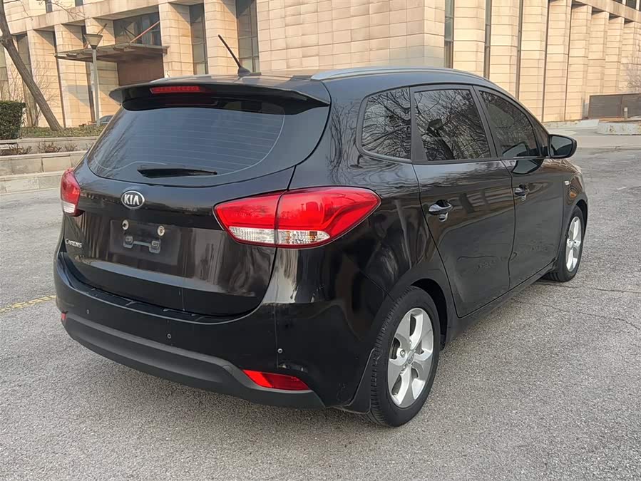 起亚 佳乐 2015 汽车图片 #8