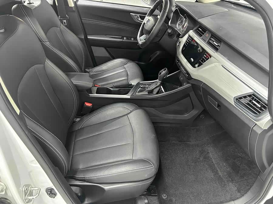 GEELY Vision X3 2020 car image #8