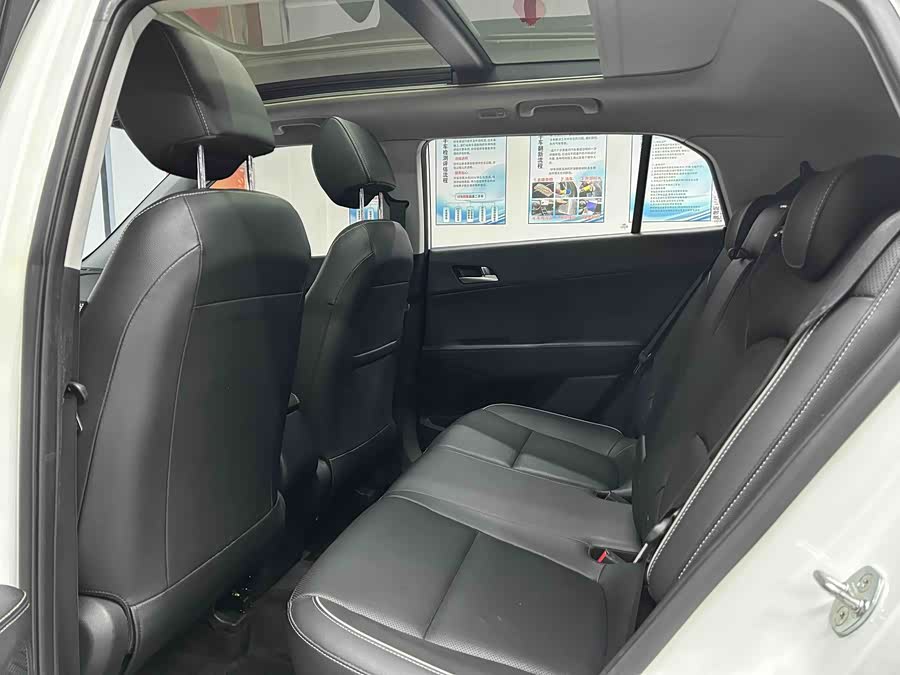 Hyundai ix25 2019 #8 Hyundai ix25 2019 car image #8
