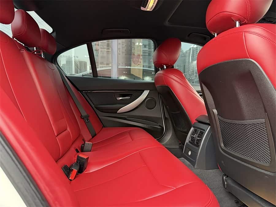 BMW 3 Series 2017 immagine di auto #8