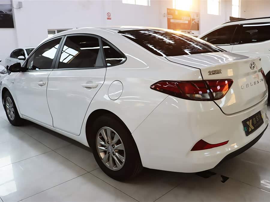 Hyundai Elantra HD 2021 car image #8