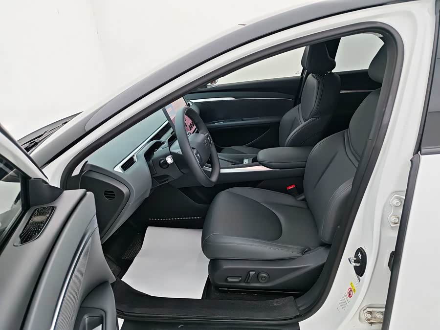 Xpeng MONA M03 2025 #8 Xpeng MONA M03 2025 immagine di auto #8