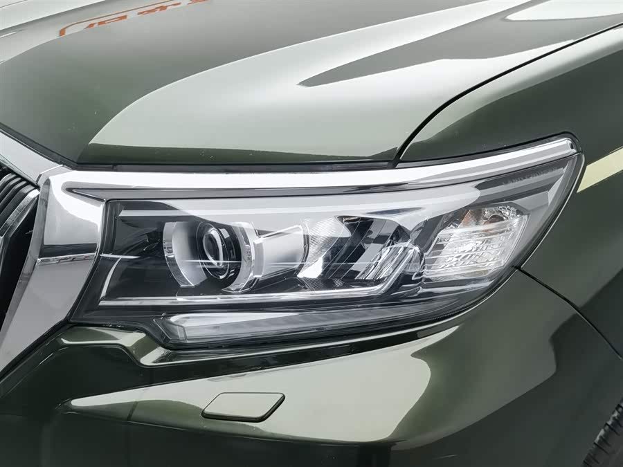 Toyota Land Cruiser Prado 2020 #8 Toyota Land Cruiser Prado 2020 car image #8