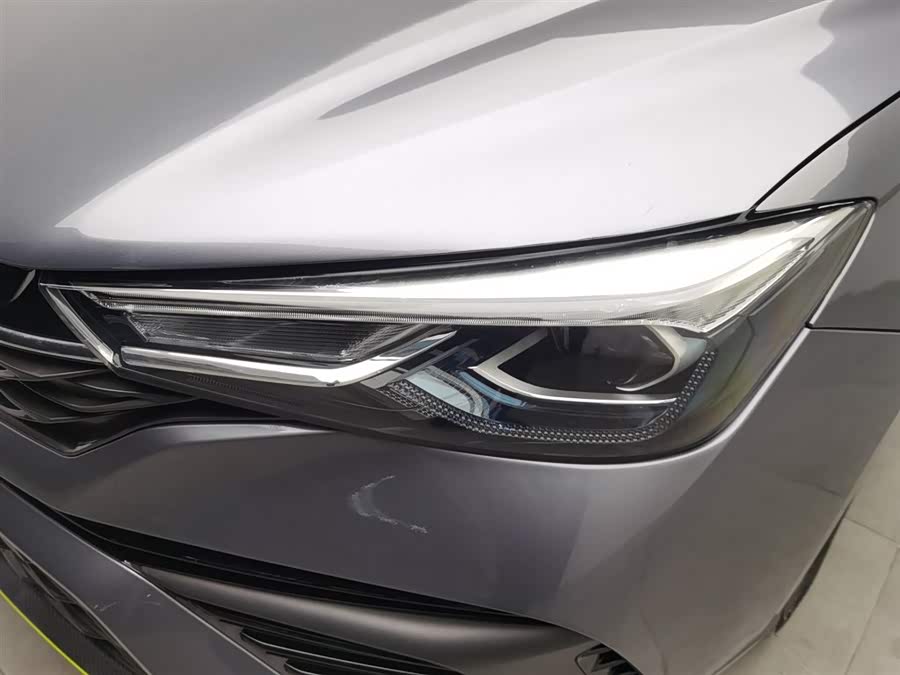 Roewe i5 2023 car image #8
