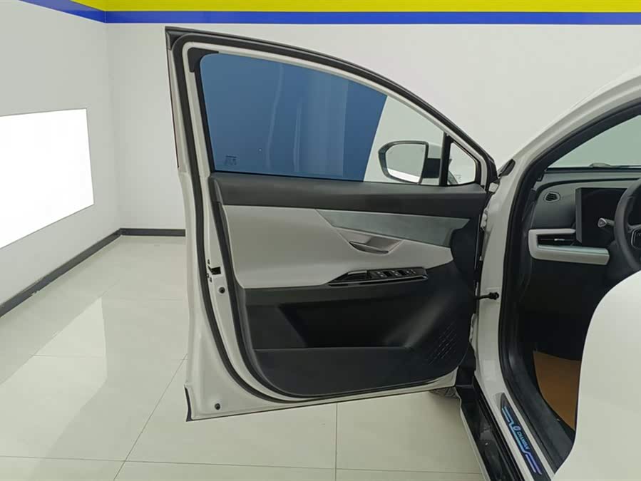 Changan UNI-T 2023 car image #8