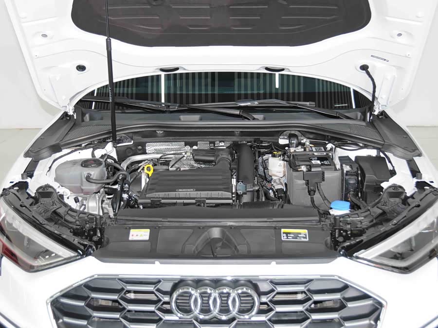 Audi A3 2024 immagine di auto #8