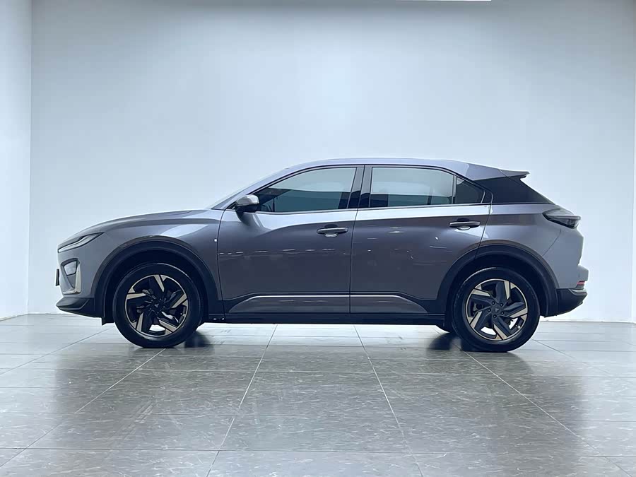 哪吒汽车 哪吒X 2024 汽车图片 #8