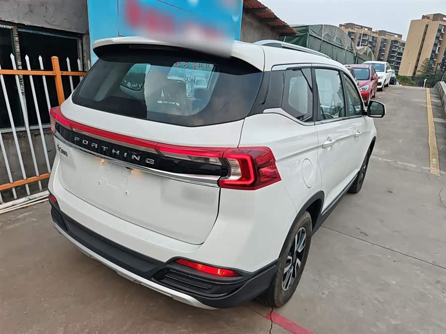 Forthing T5 2022 immagine di auto #8