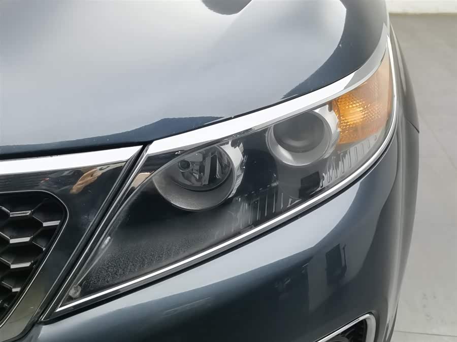 Kia Sorento 2011 car image #8