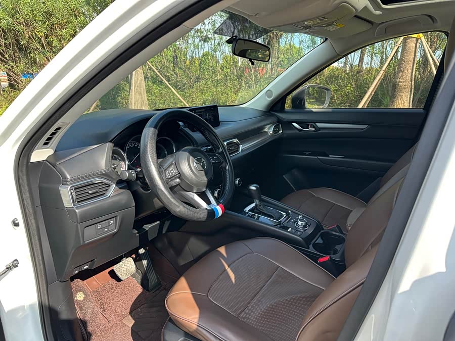 Mazda CX-5 2018 immagine di auto #8