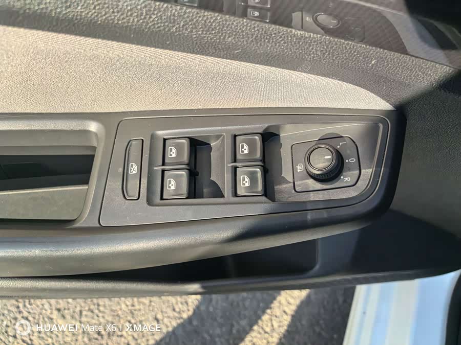 Volkswagen Bora 2023 car image #8