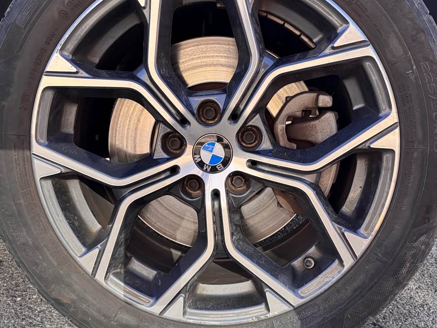 BMW X1 2020 car image #8