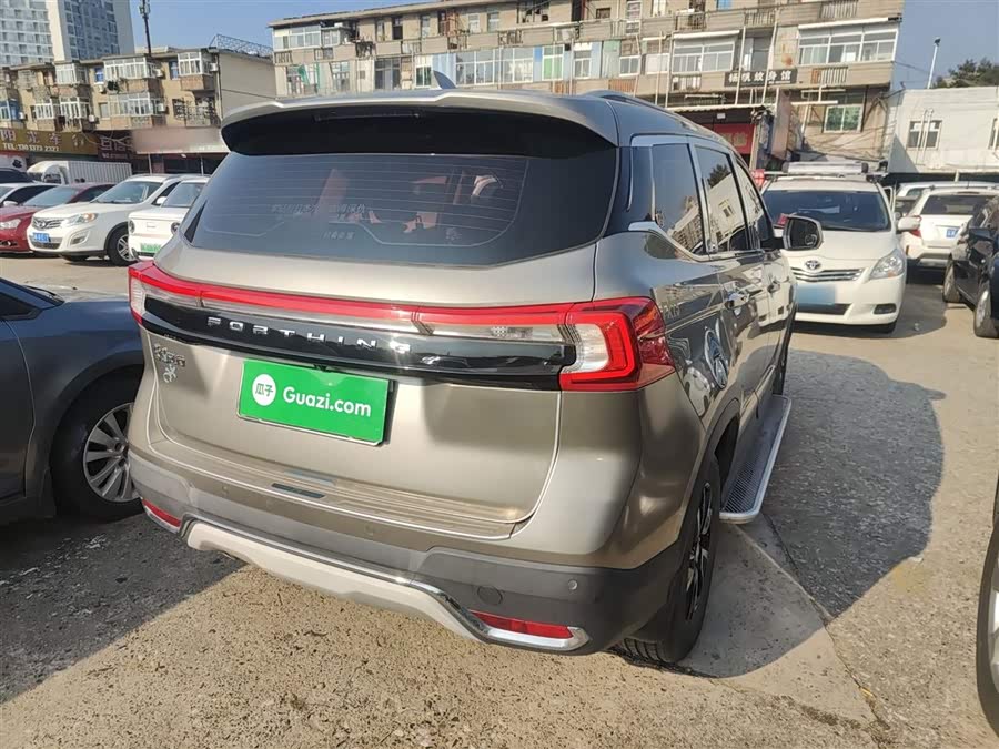 Forthing T5 2020 صورة سيارة #8