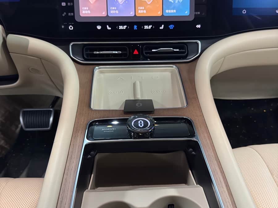 2024 car image #8