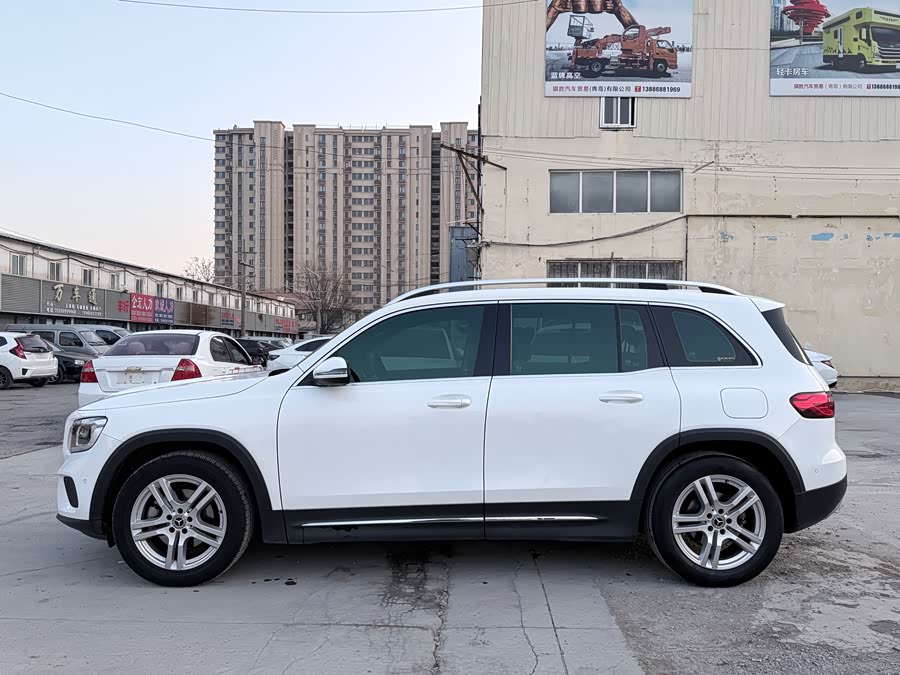 Mercedes-Benz GLB Class 2021 #8 Mercedes-Benz GLB Class 2021 car image #8