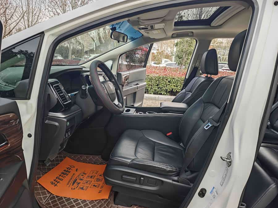 Honda Elysion 2017 #8 Honda Elysion 2017 car image #8