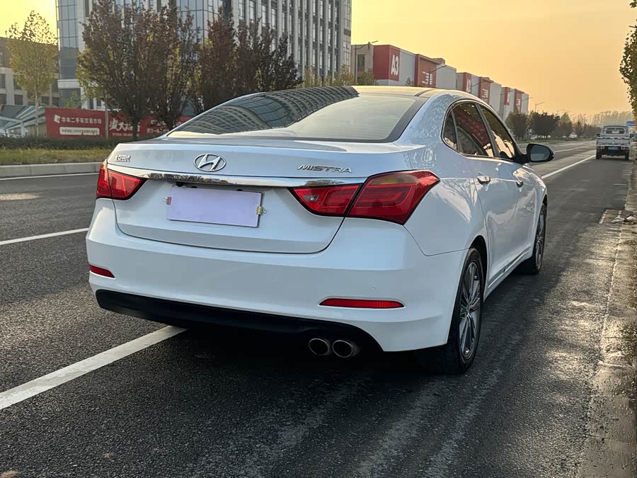 Hyundai Mistra 2014 car image #8