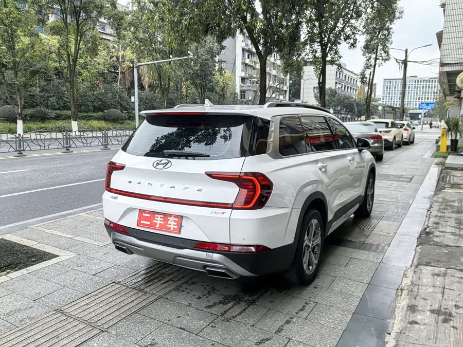 Hyundai Santa Fe 2021 car image #8