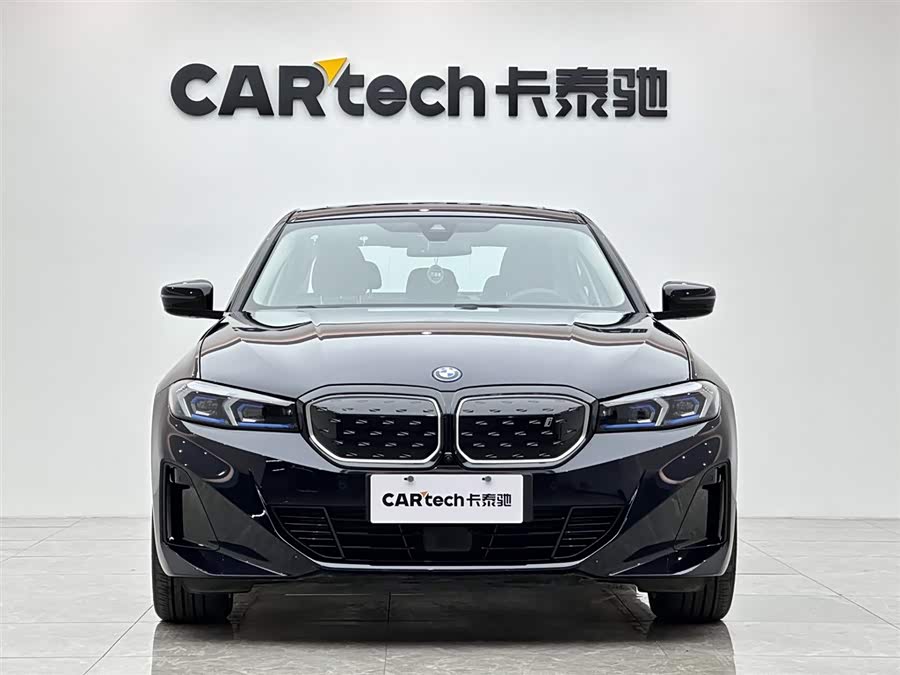 BMW i3 2024 car image #8