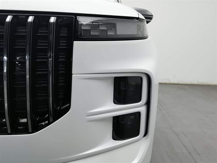 Chery Exploration 06 C-DM 2025 immagine di auto #8