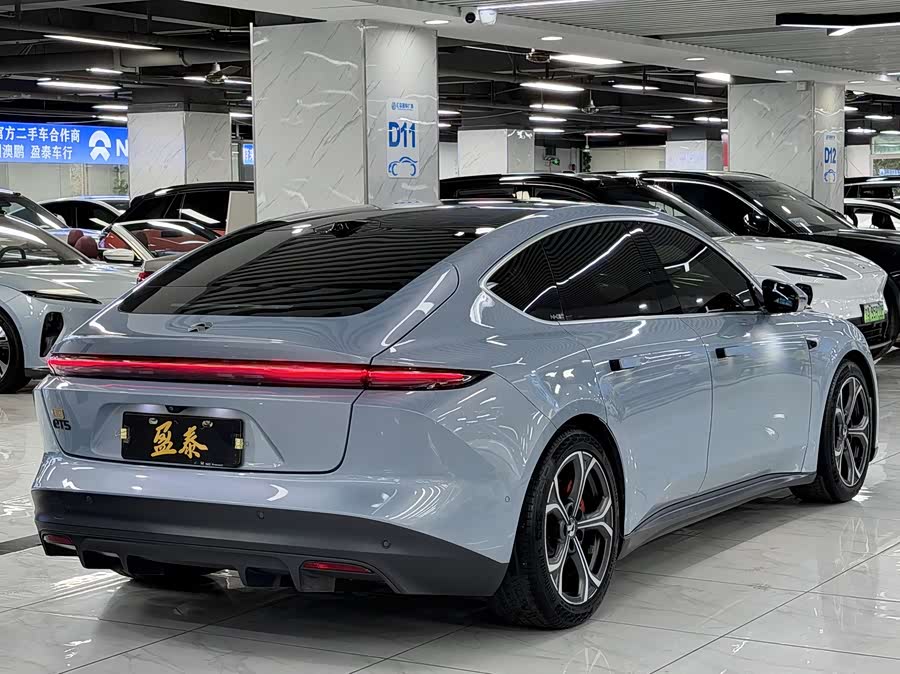 NIO ET5 2022 #8 NIO ET5 2022 car image #8