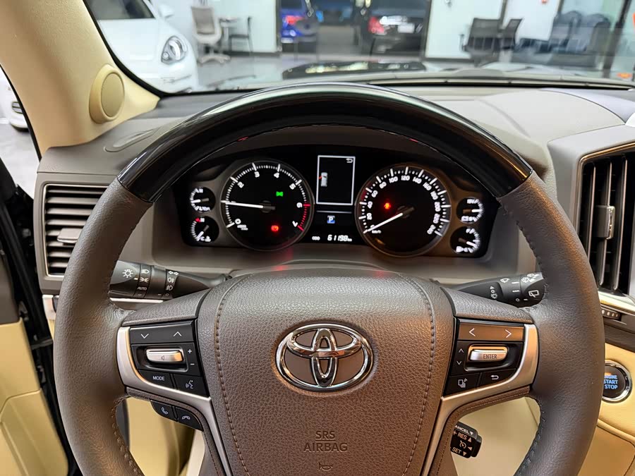 Toyota Land Cruiser 2016 immagine di auto #8