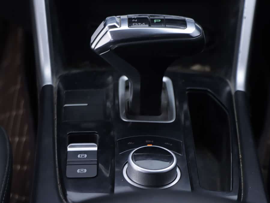 Great Wall Poer 2022 car image #8