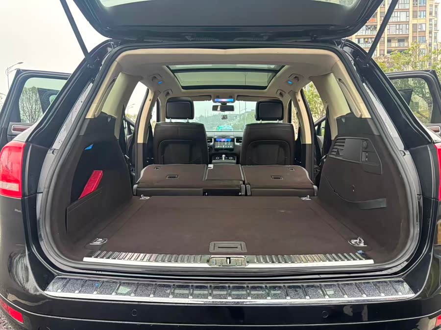 Volkswagen Touareg 2014 car image #8