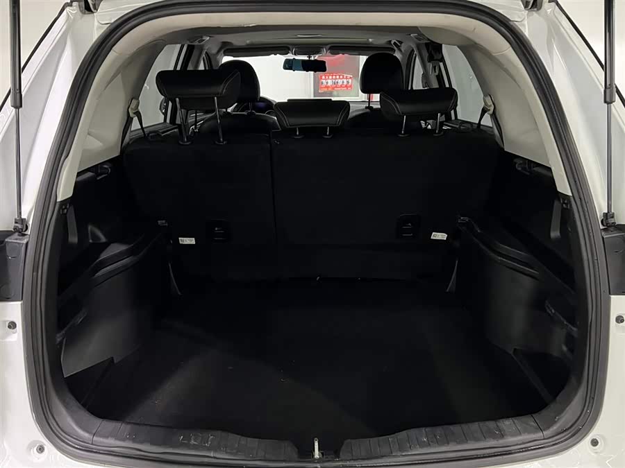 Haval M6 2021 #8 Haval M6 2021 car image #8