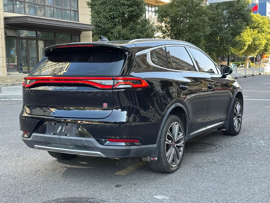 BYD Tang 2018 car image #8