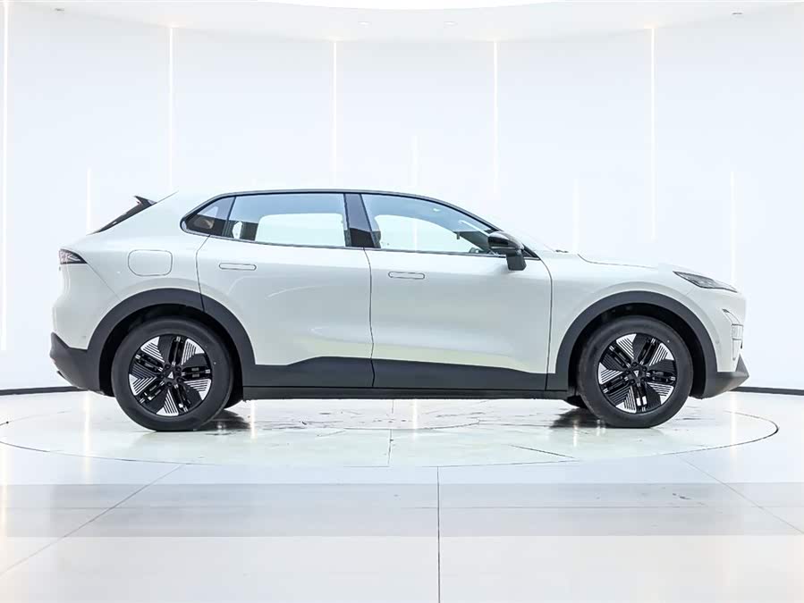 Deepal S05 2025 #8 Deepal S05 2025 car image #8