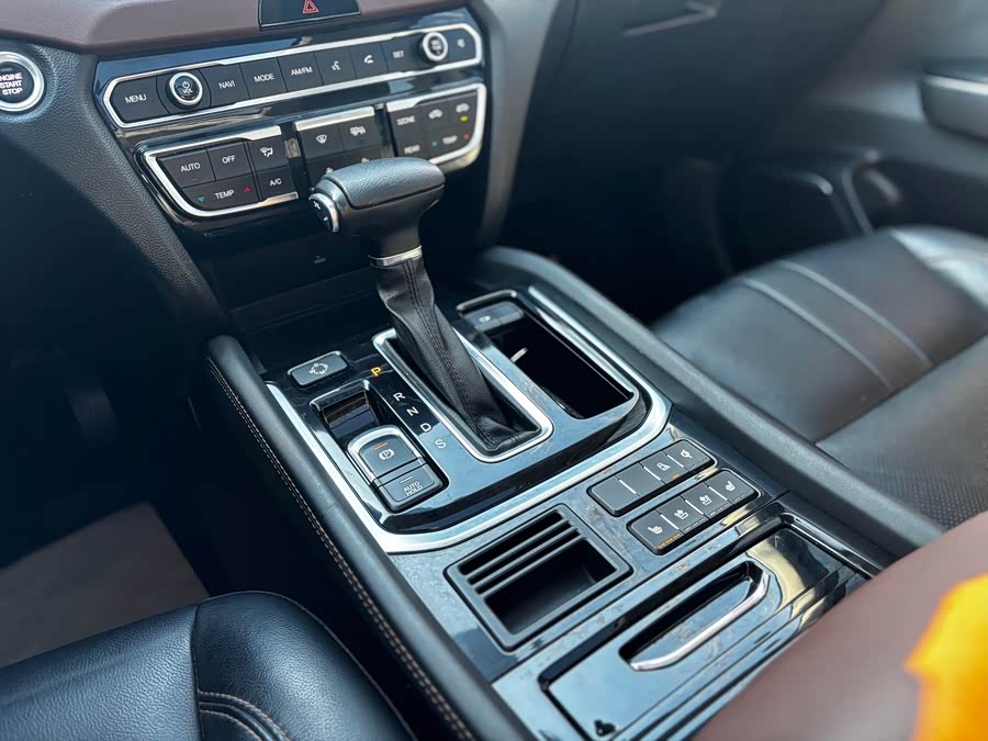 GAC Trumpchi GS8 2017 car image #8