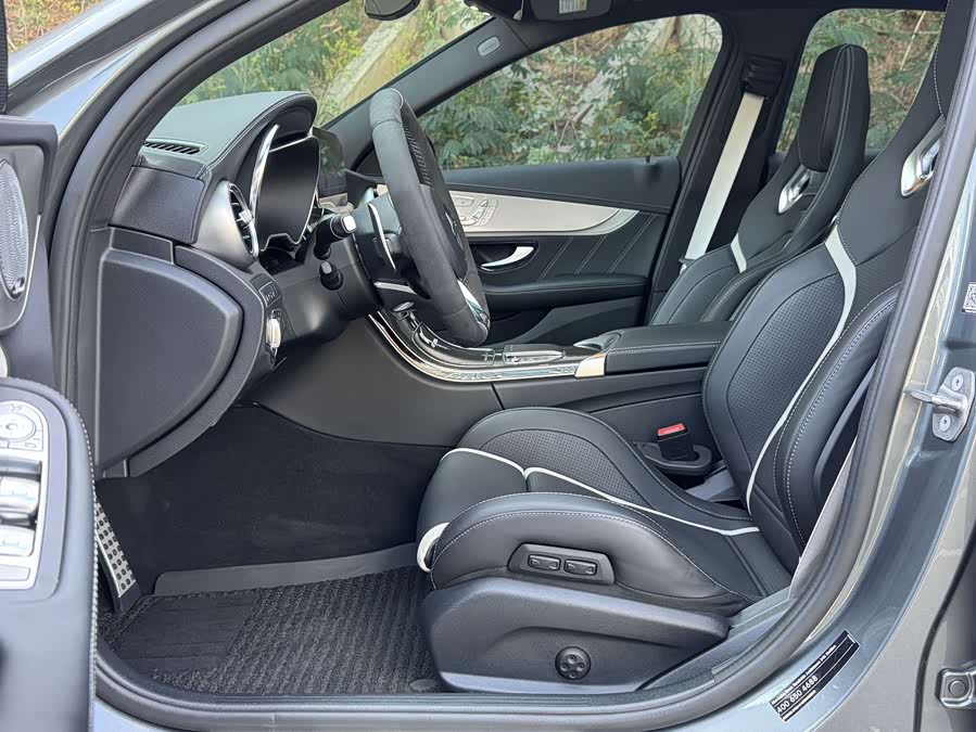 Mercedes-Benz C AMG 2023 immagine di auto #8