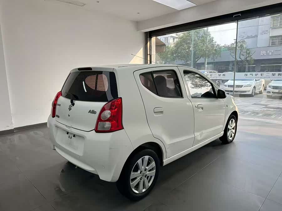 Suzuki 2011 #8 Suzuki 2011 car image #8