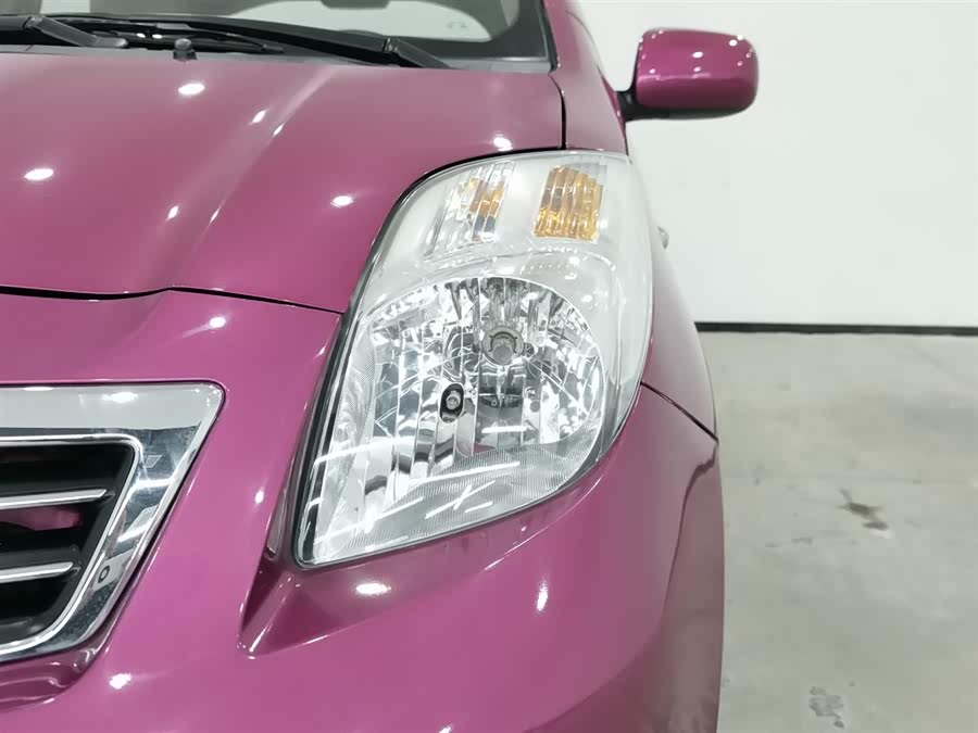 领航员 2013 汽车图片 #8