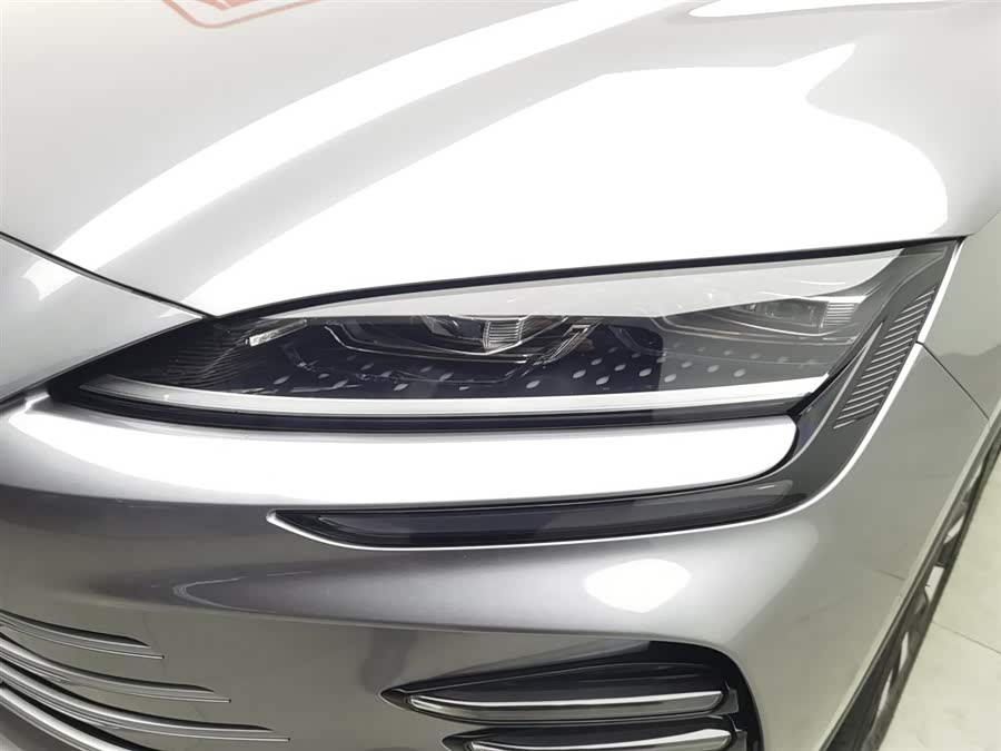 BYD Song Plus New Energy 2023 immagine di auto #8
