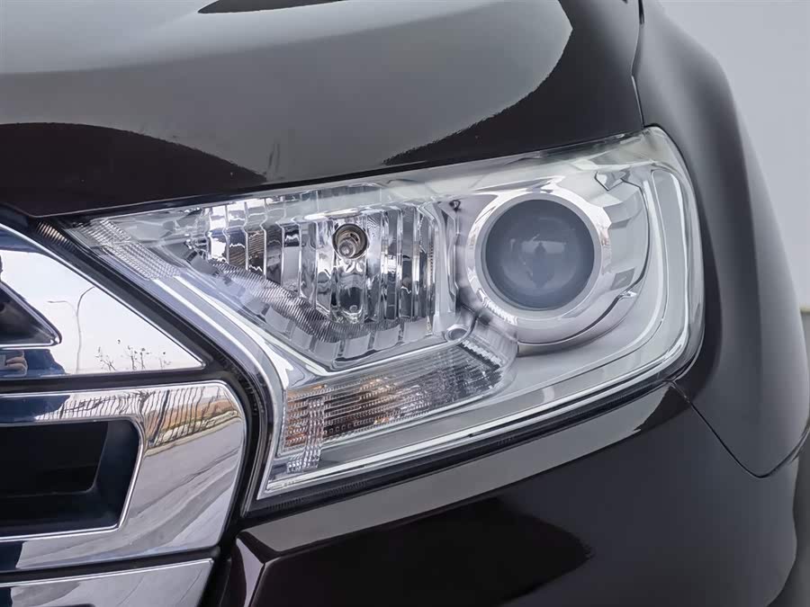 Ford Everest 2017 car image #8