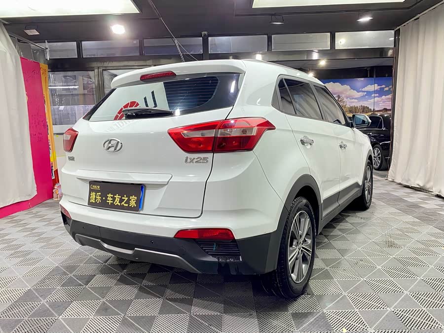 Hyundai ix25 2016 #8 Hyundai ix25 2016 car image #8