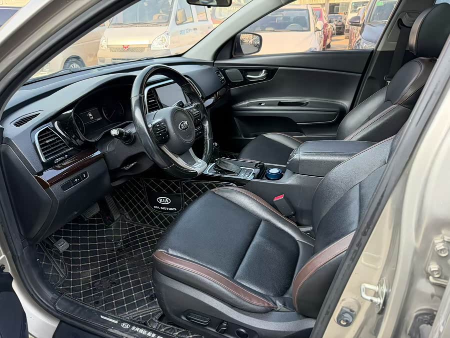 Kia K5 2017 imagen de coche #8