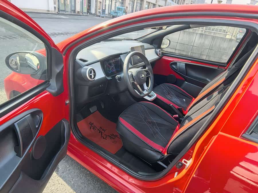 BYD e1 2019 car image #8