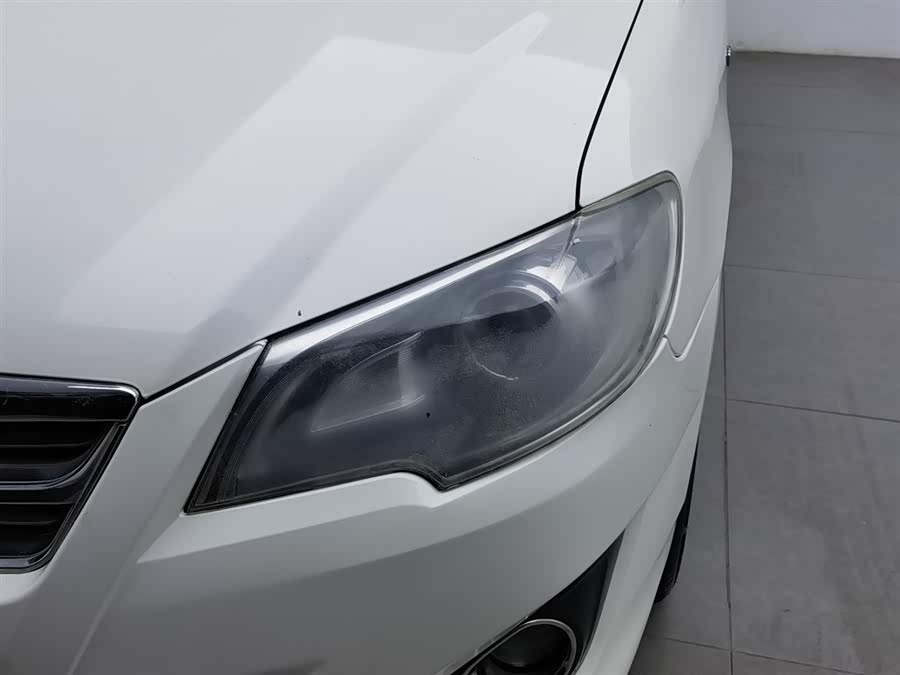 Toyota Corolla (Classic) 2014 immagine di auto #8