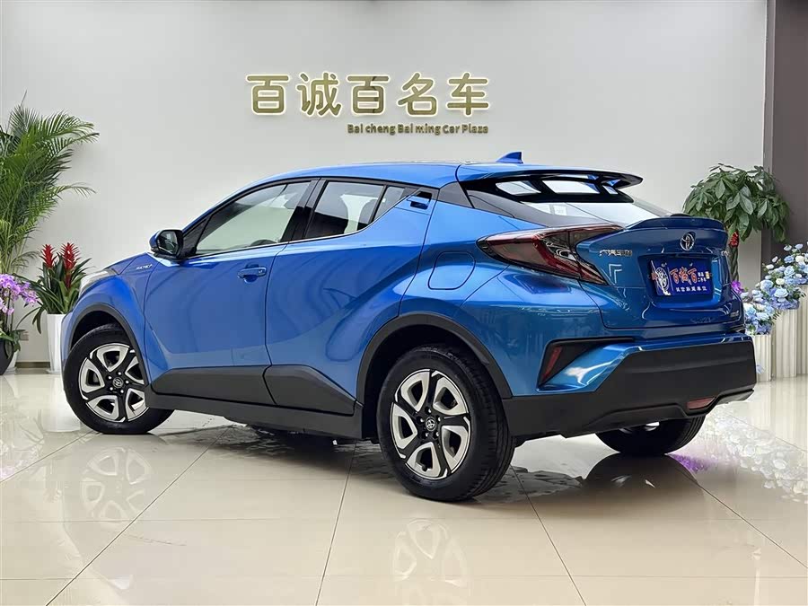 Toyota C-HR EV 2021 immagine di auto #8