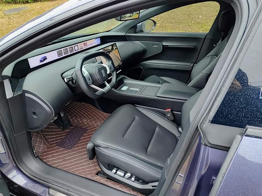 Avatr 12 2023 car image #8