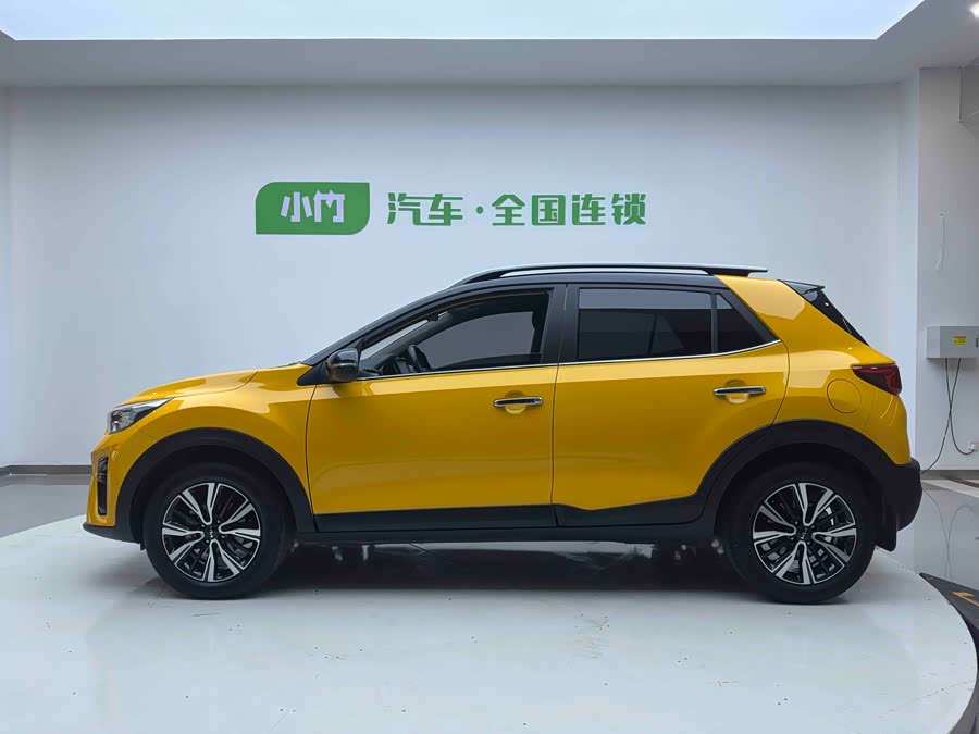 Kia 2021 car image #8